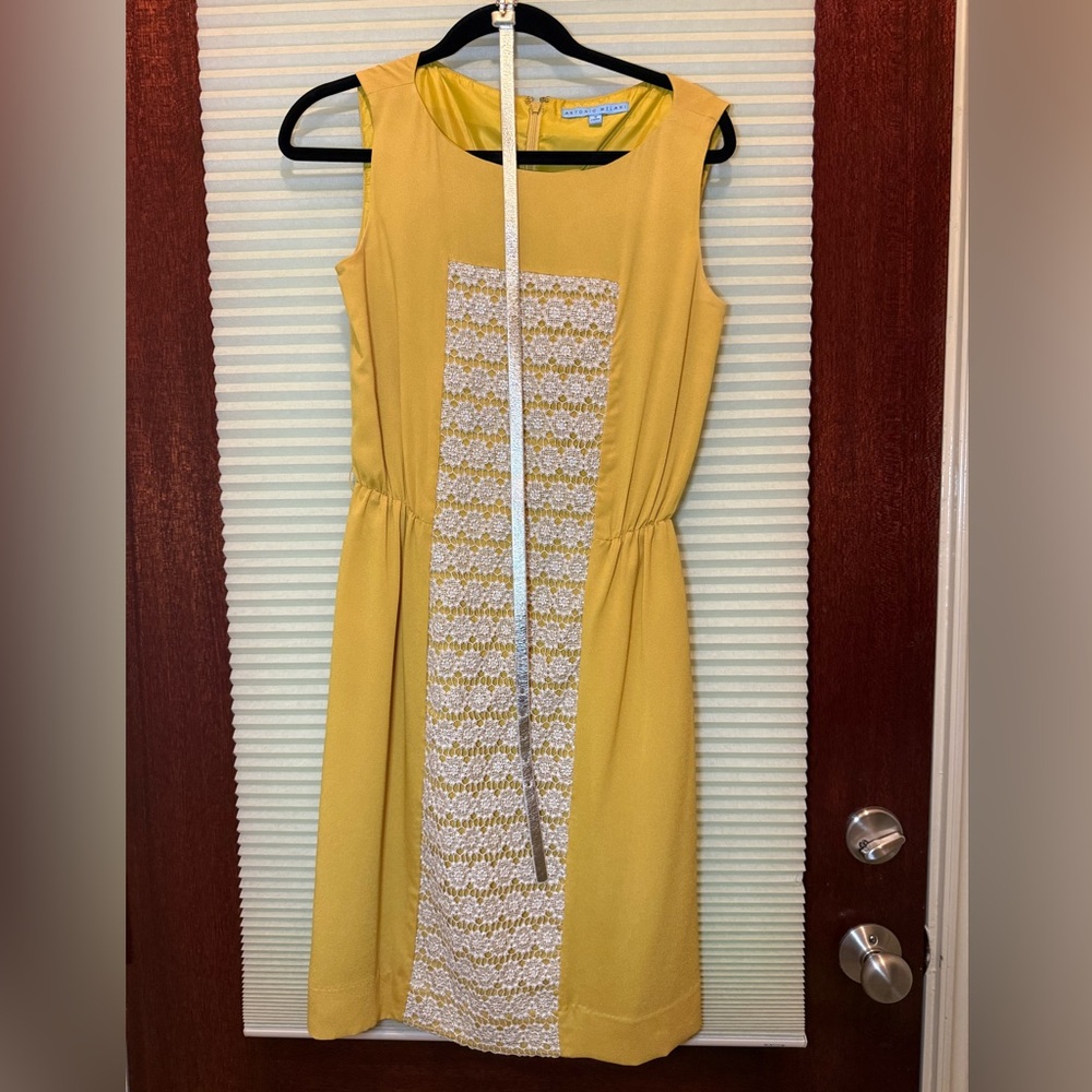 ANTONIO MELANI Yellow and White knee length Dress Size 4
